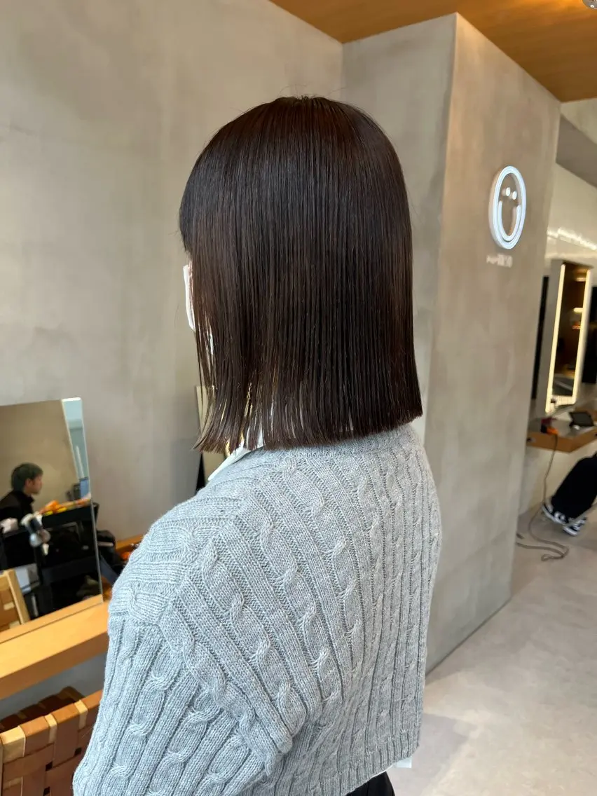ミディアム カラー カット ヘアカラー トリートメント 縮毛矯正ボブ&顔まわ レイヤー♡TOMOEのヘアスタイル