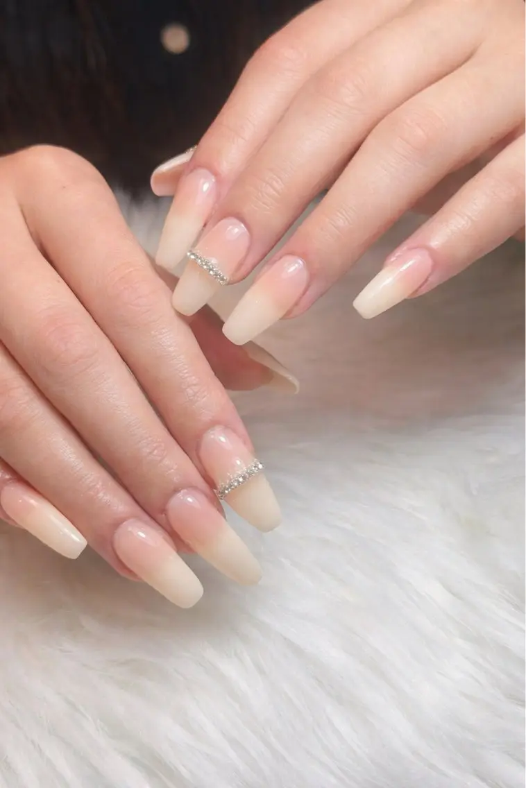 ネイル 長さ出し ロングネイル スカルプネイル シンプルネイル MEO MEO NAIL  守山のネイルデザイン