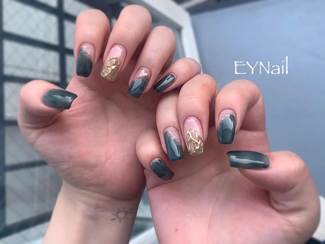 ネイル ハンドネイル EYNail Eriのネイルデザイン