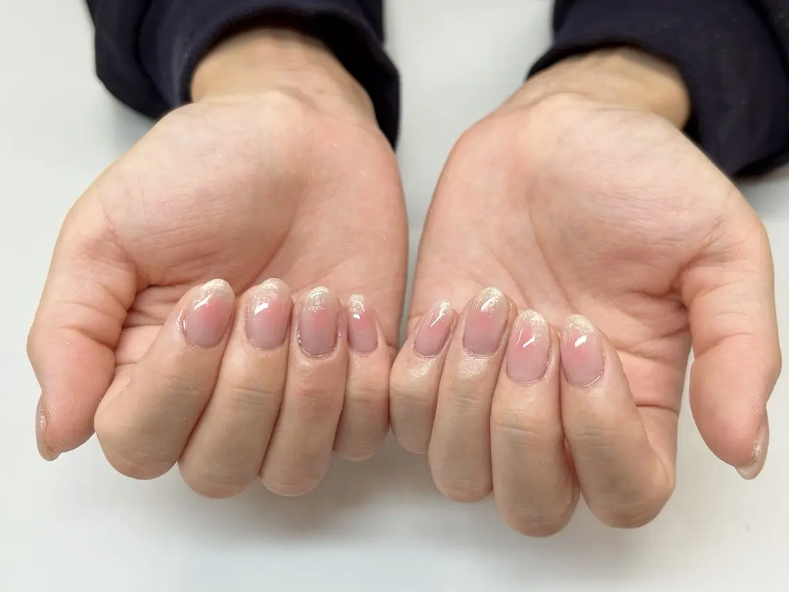 ネイル チークネイル ibelu 鈴木優花のネイルデザイン