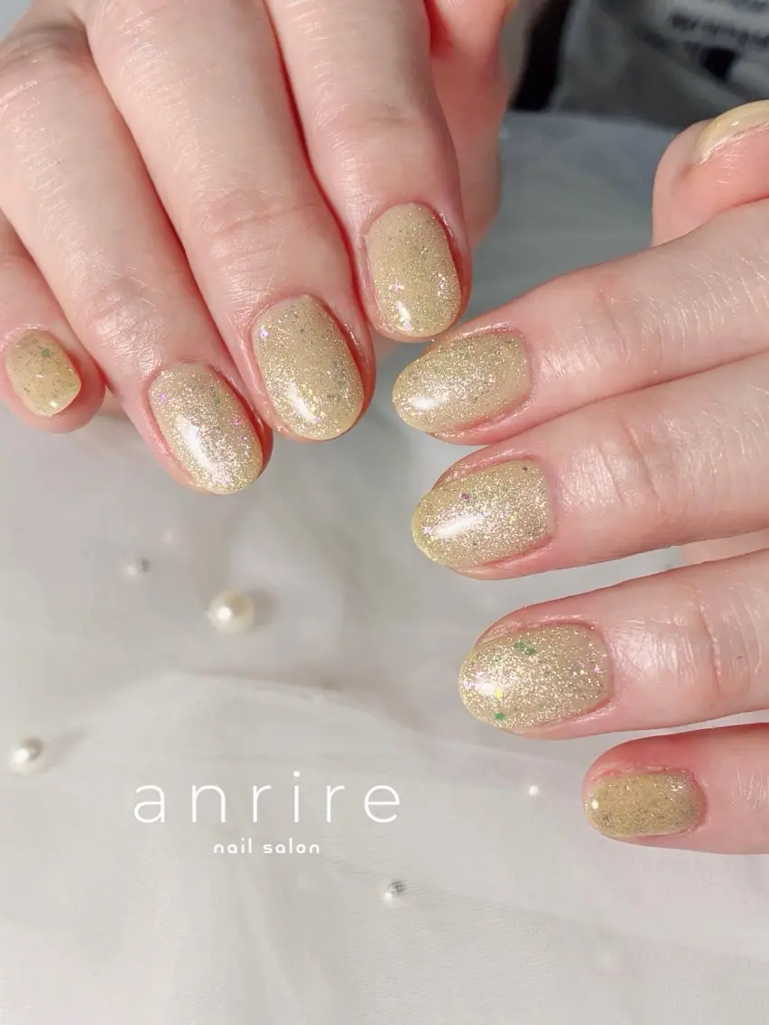 ネイル 氷ネイル・うるうるネイル キラキラネイル ラメ(グリッター) マグネットネイル ワンカラーネイル ハンドネイル nailsalon anrireのネイルデザイン