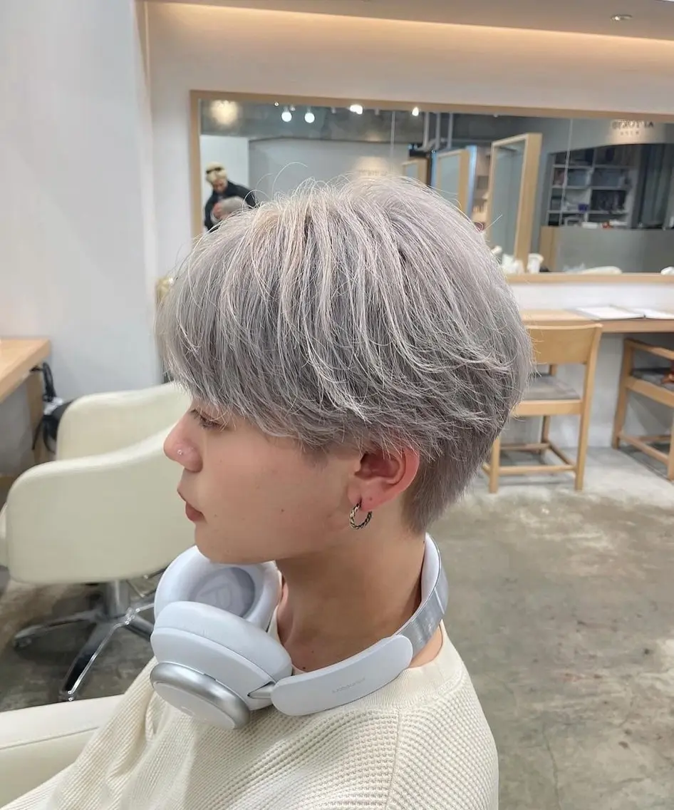 カラー シルバー ホワイトシルバー ✂渋谷メンズ特化 まさとのヘアスタイル
