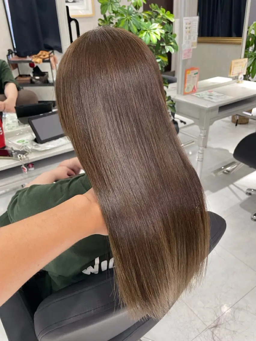 ロング 髪質改善 森田 結吾のヘアスタイル