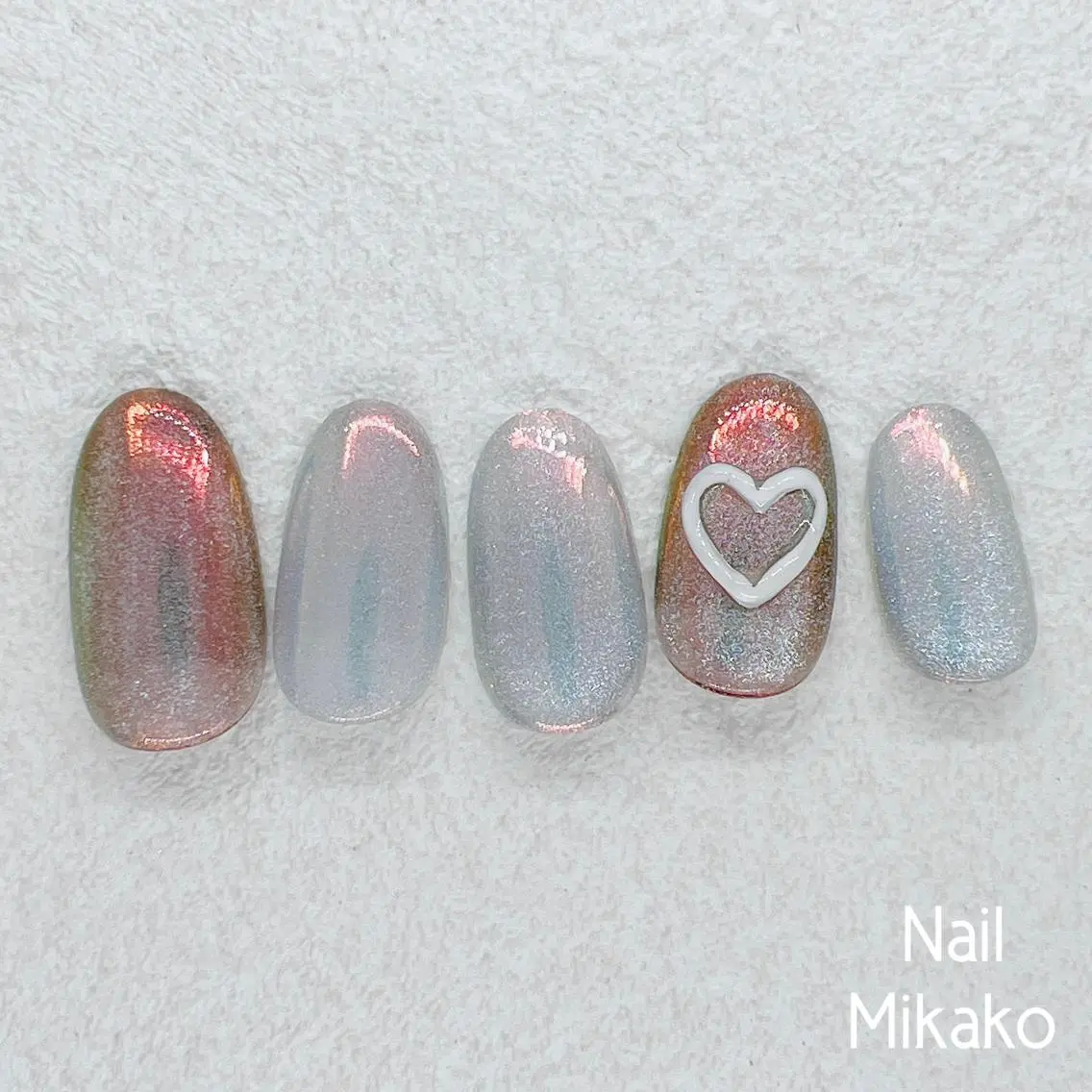 ネイル オーロラネイル ハート 韓国ネイル Nail Mikakoのネイルデザイン