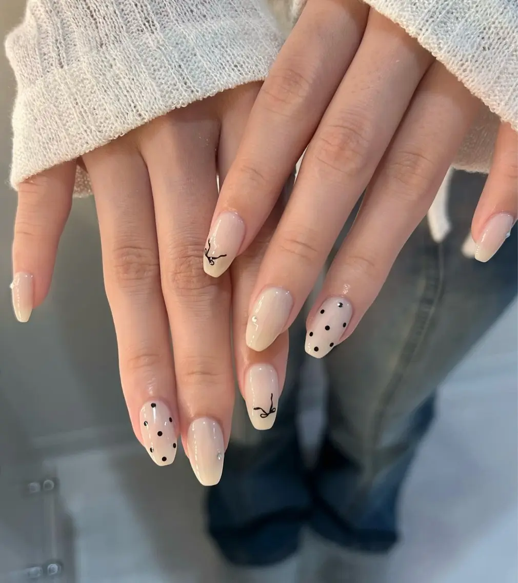 ネイル ドット リボン ワンホンネイル Eto nail juniorのネイルデザイン