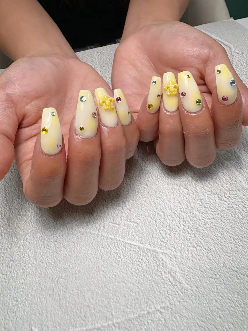 ネイル ハンドネイル Emu Nailのネイルデザイン