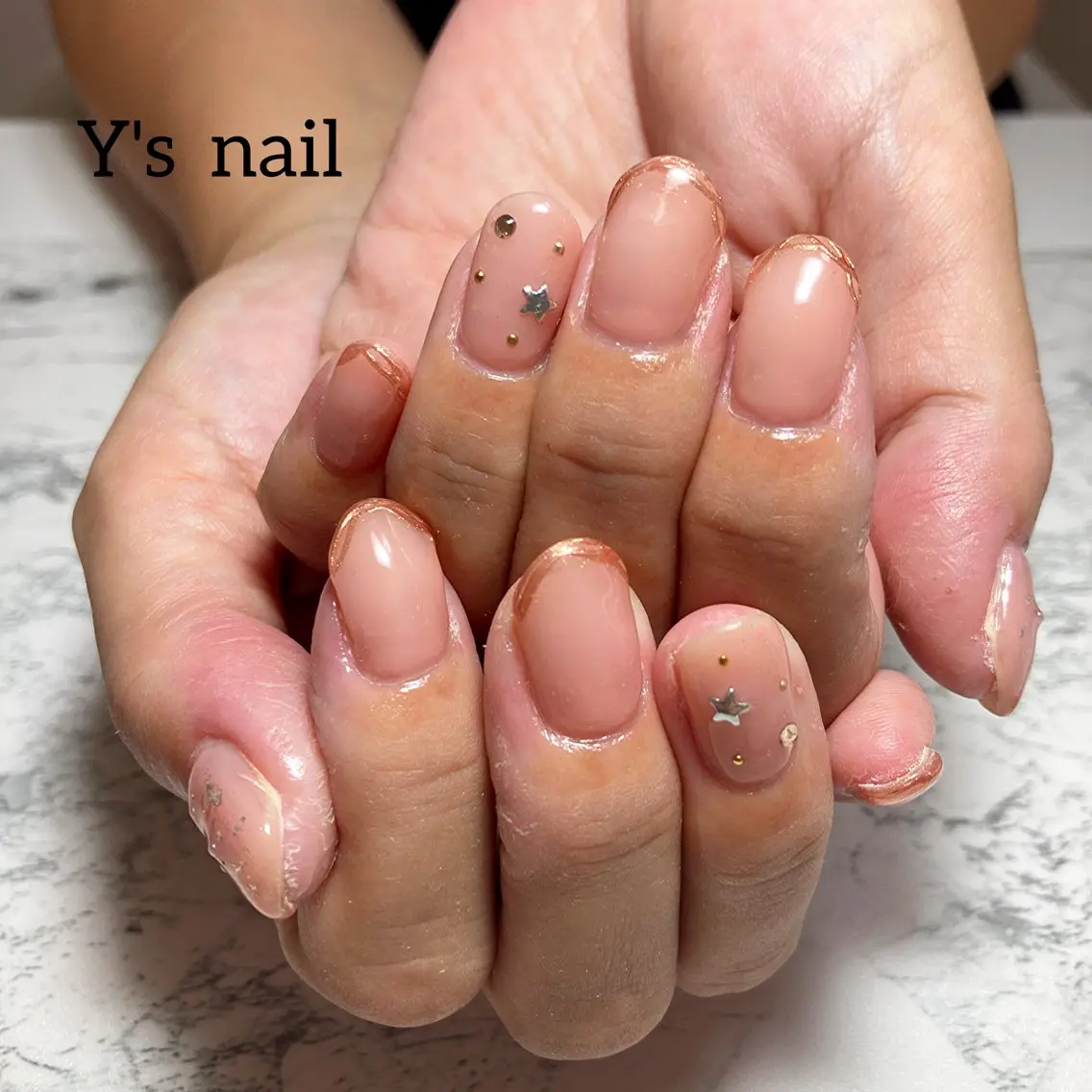 ネイル ミラーネイル 手書きが得意🖌️ Y’s  nailのネイルデザイン