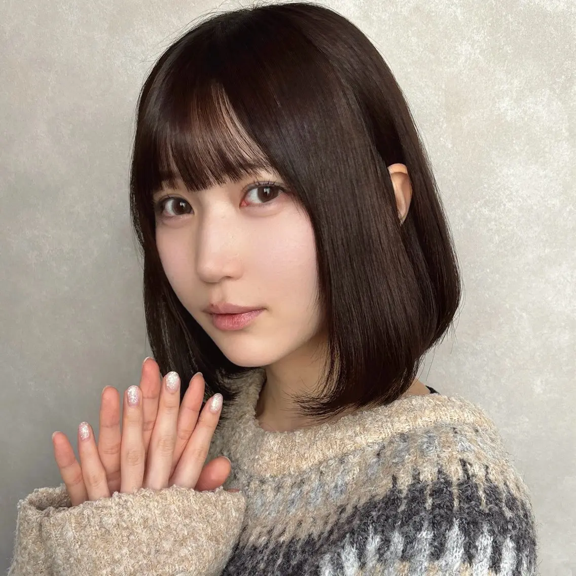 ミディアム カラー グレージュ オリーブグレージュ オリーブグレー ボブ レイヤー/髪質改善 🩶KAITOのヘアスタイル