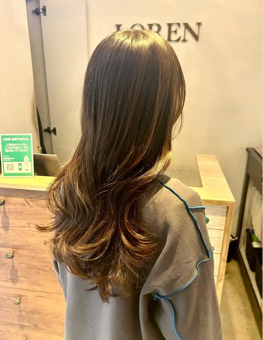 ロング ヘアカラー トリートメント 山本美月♥️艶カラー 🦄暖色カラー♥️のヘアスタイル