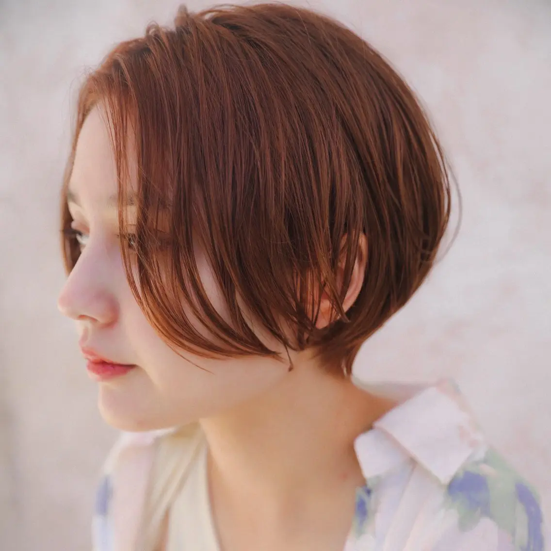 ショート カラー ショートヘア 韓国レイヤー、 ショートヘア特化のヘアスタイル