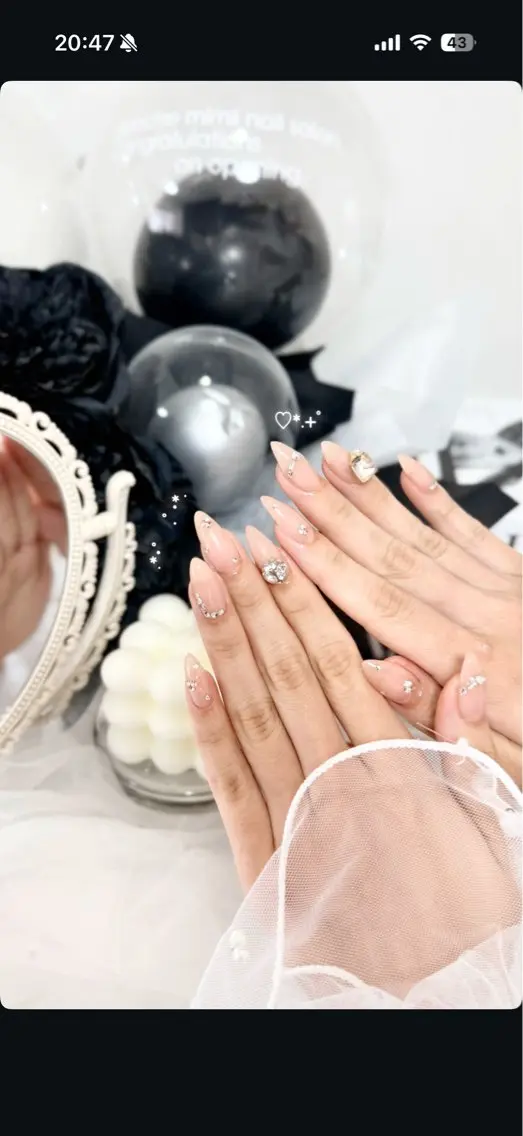 ネイル ガーリー 氷ネイル・うるうるネイル 韓国ネイル 夏ネイル ワンホンネイル ハンドネイル Blanche Ayaのネイルデザイン