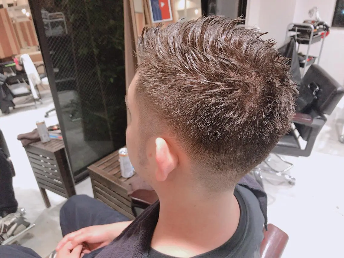 ショート カラー パーマ メンズ カット ヘアカラー ちこ .のヘアスタイル
