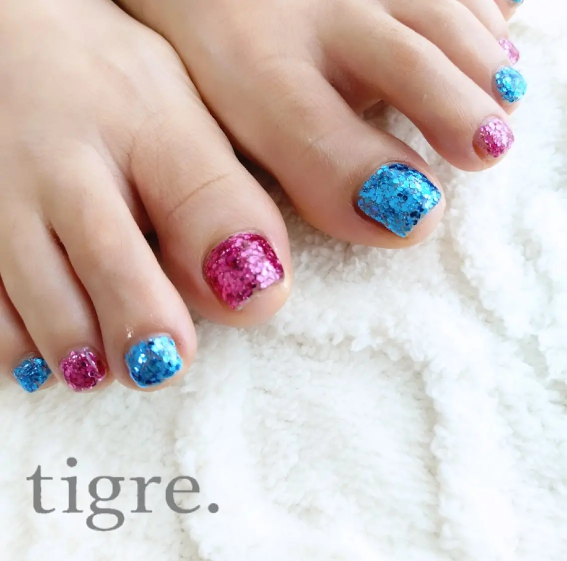 ネイル フットネイル tigre .のネイルデザイン