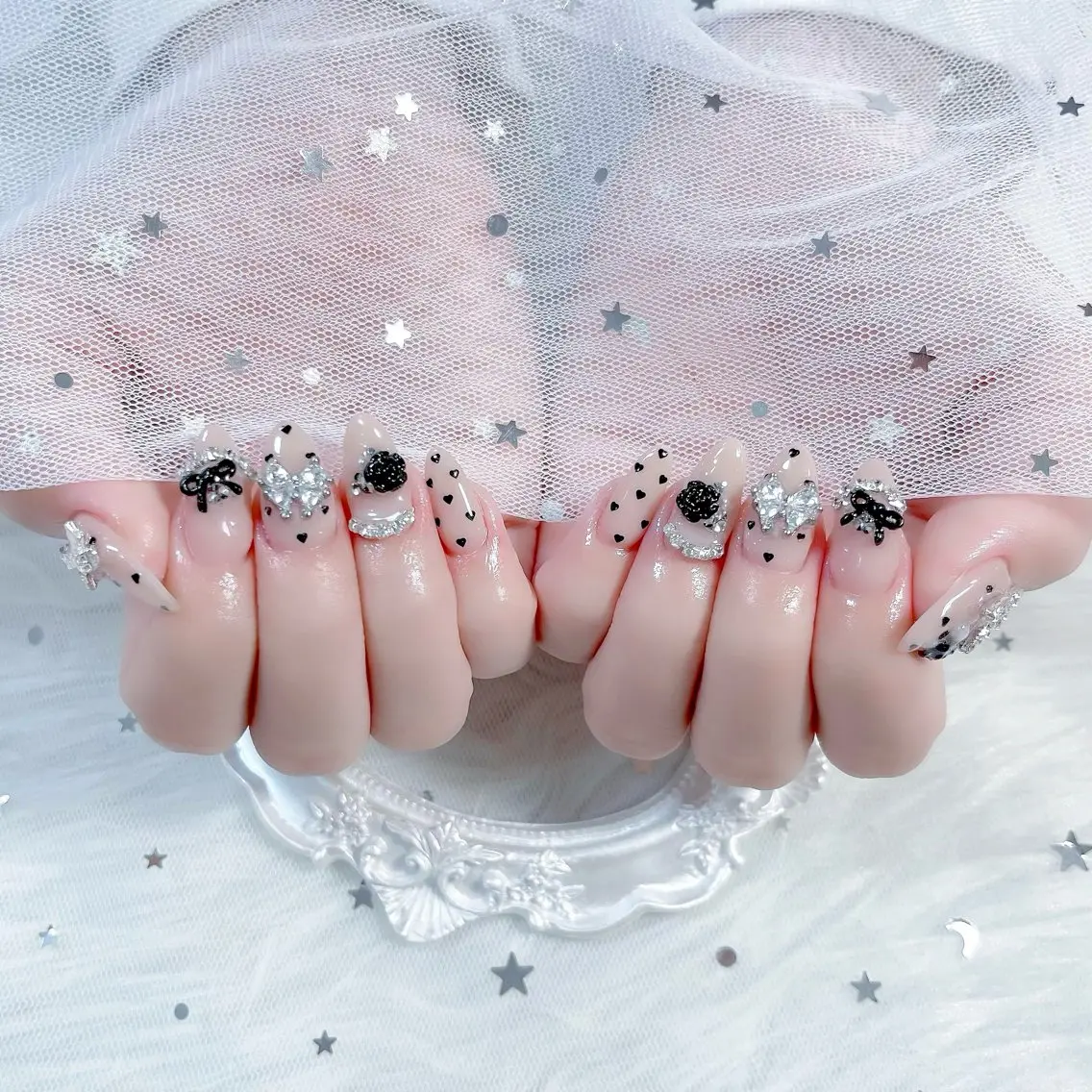 ネイル HIN NAILのネイルデザイン