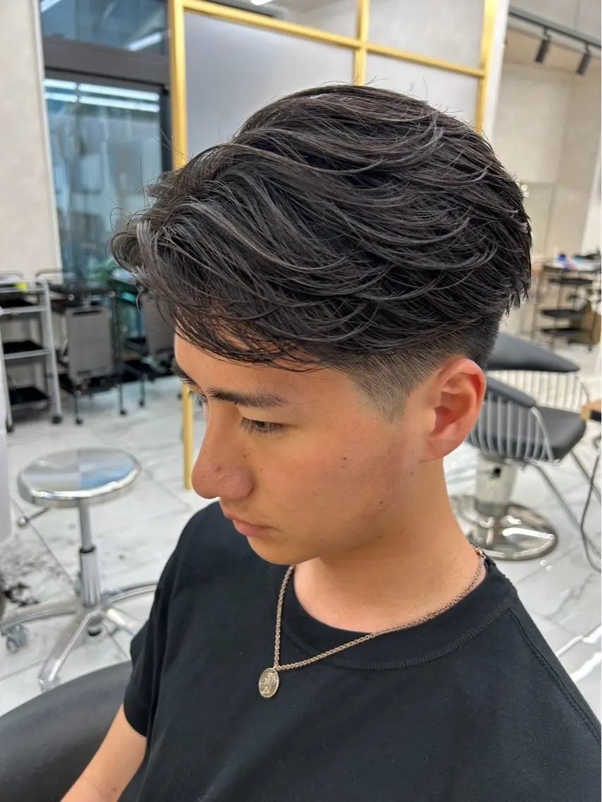 ミディアム パーマ メンズ ミディアムパーマ メンズパーマ tatsuya /フェザーパーマのヘアスタイル