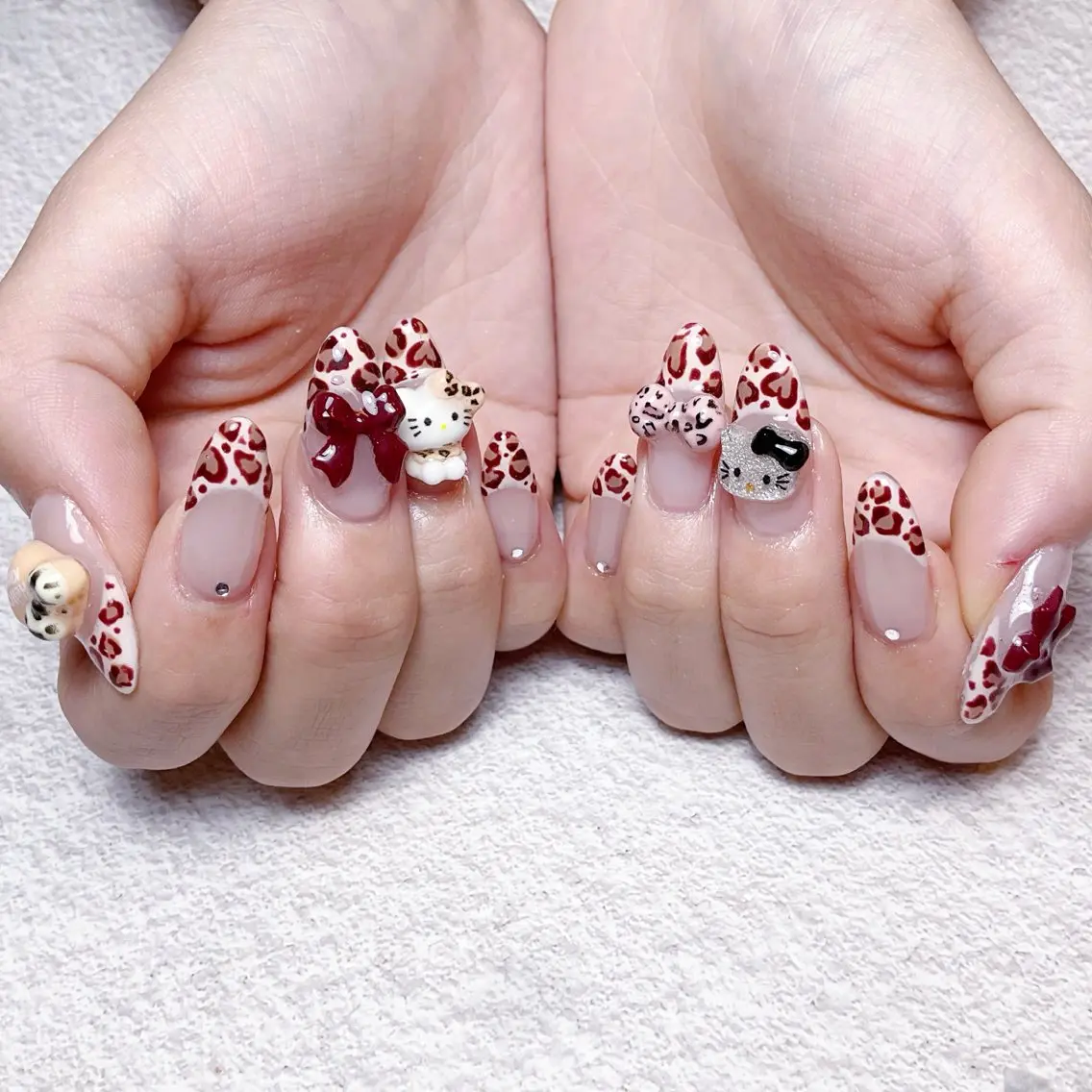 ネイル ハンドネイル 🍭Yun nail hyejin🌸のネイルデザイン