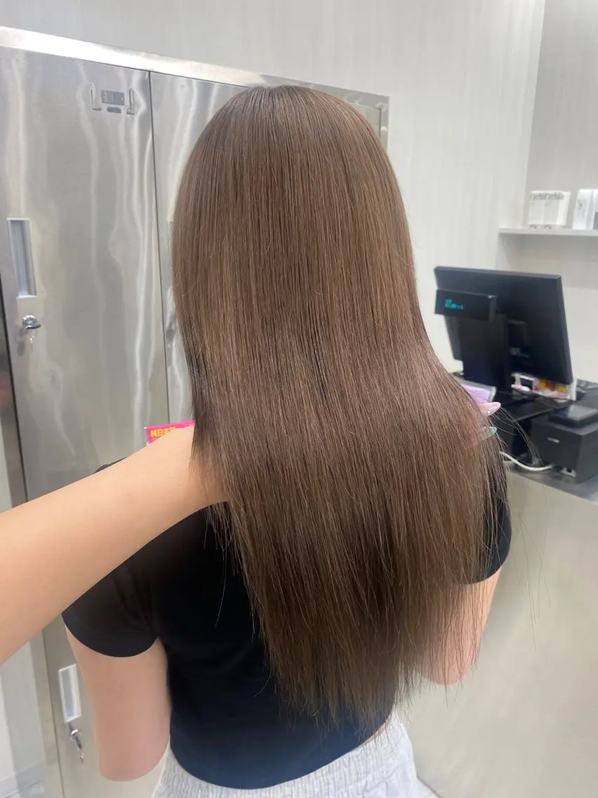 カラー 𝗮𝘆𝘂𝗺𝗶 /ハイトーン🎀のヘアスタイル