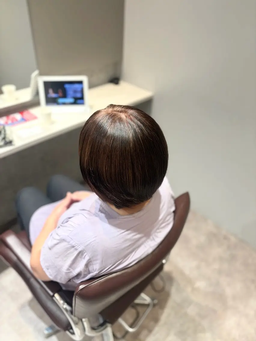 カラー 楠原 彩加のヘアスタイル