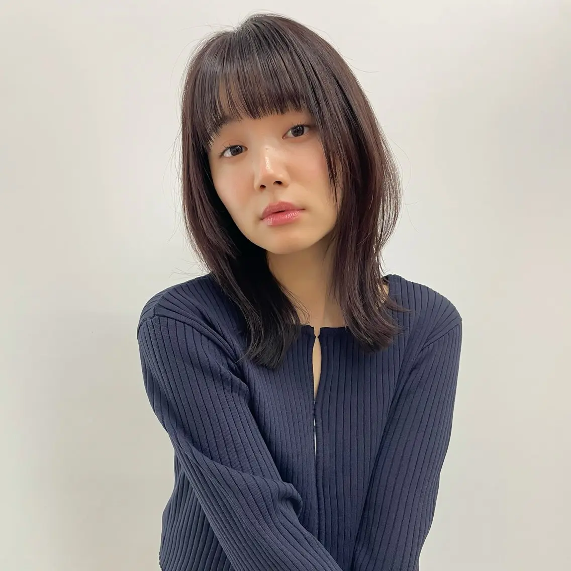 ミディアム カット 縮毛矯正 トリートメント カットモデル募集中 🤍harunaのヘアスタイル