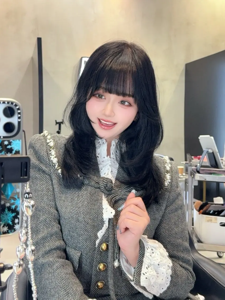 セミロング カット ヘアカラー 韓国✖️網紅🖤 パーマYURIYAのヘアスタイル