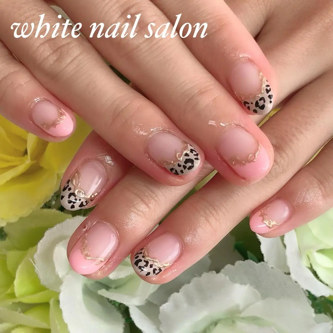 ネイル ジェルネイル ハードジェル 持ち込み ソフトジェル ハンドネイル white nail salonのネイルデザイン