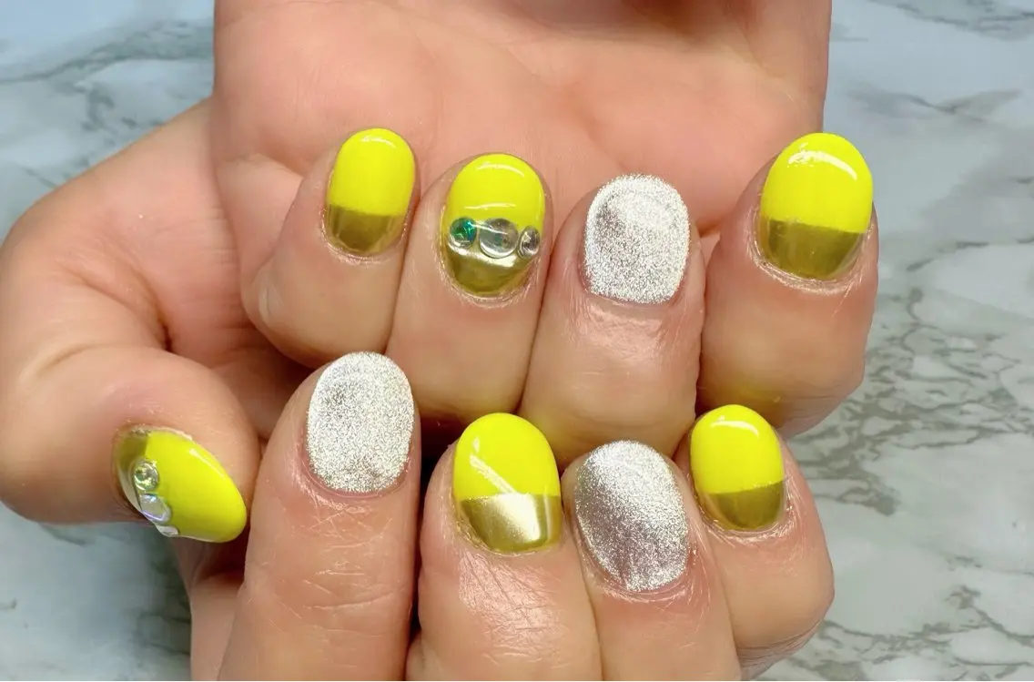 ネイル アートネイル フレンチネイル ミラーネイル ワンカラーネイル 冬ネイル Mai’s nailのネイルデザイン