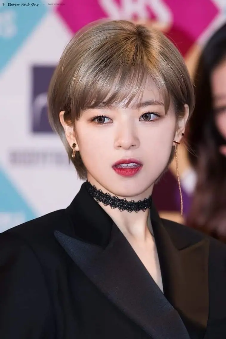 ショート ハンサムショート 韓国風ヘア ショートヘア 柔らかメルティ ヘア🩰Yuuhaのヘアスタイル