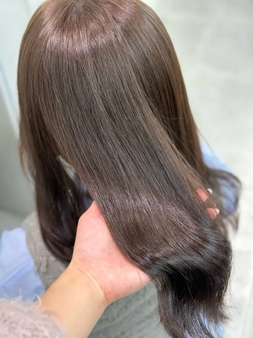 セミロング カラー 🤍透明感カラー🤍 Moeのヘアスタイル