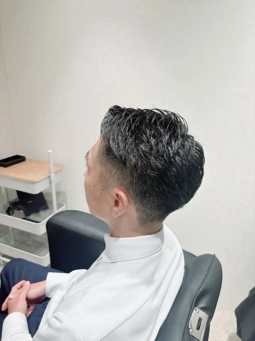 【メンズ限定💇】デザインカット+シャンプー+バブル水洗浄+頭皮パックの写真
