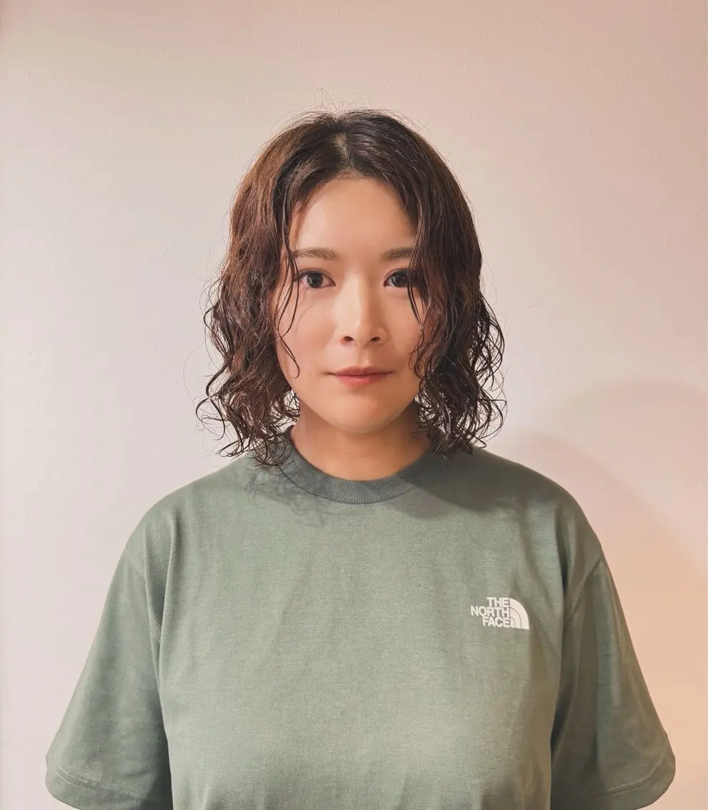 ミディアム パーマ カット パーマ パーマモデル募集中 渥美翔人のヘアスタイル
