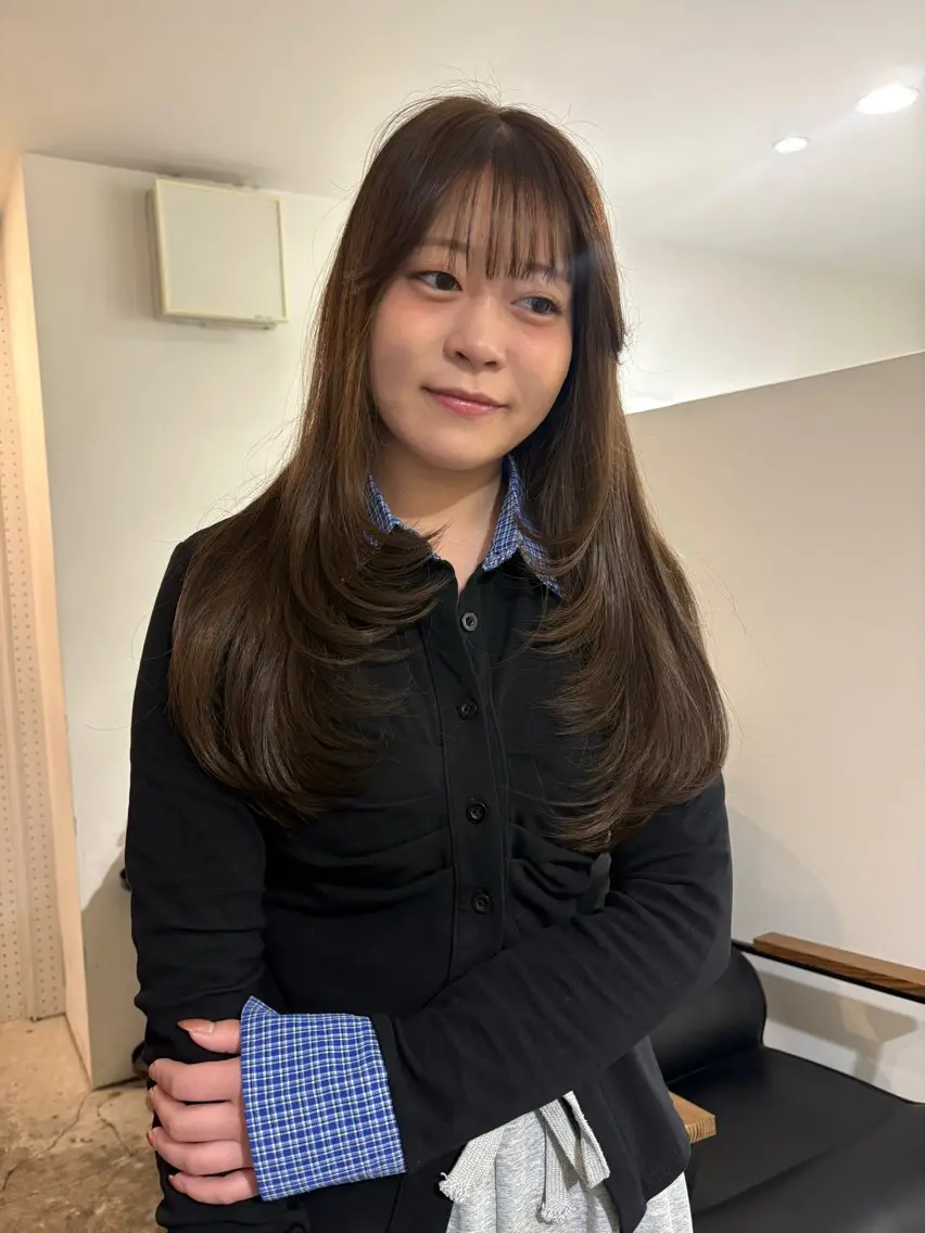 ロング カラー ロングレイヤー ベージュカラー ブラウンカラー 透明感カラー グレージュ カット 縮毛矯正 トリートメント kanami/ 中崎町美容室のヘアスタイル