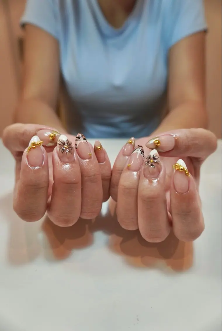 ネイル ハンドネイル pownini nailのネイルデザイン