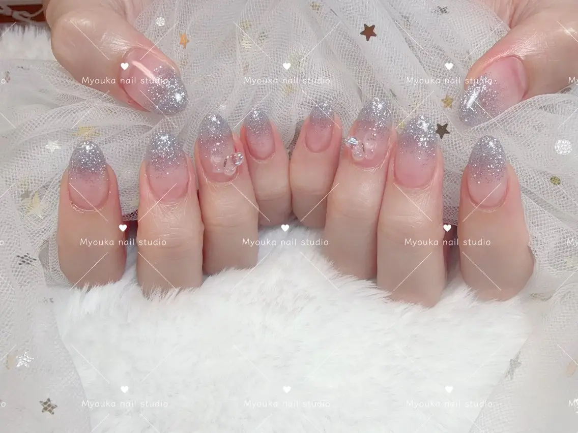 ネイル チークネイル 長さ出し フットネイル ジェルネイル グラデーション ハンドネイル ハンドケア Myouka 板橋区大山駅前店のネイルデザイン