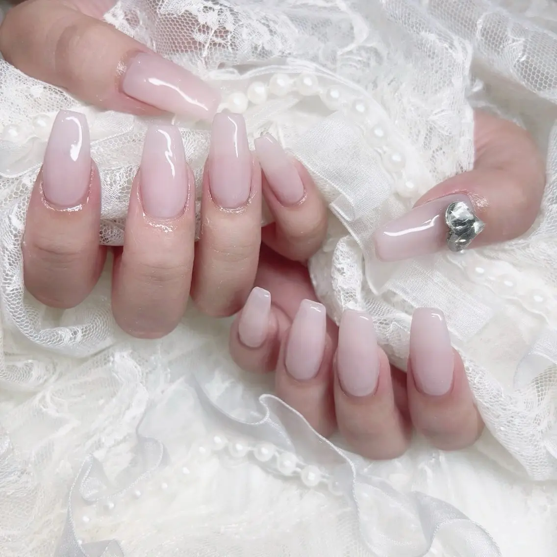 🉐限定価格‼️✨初回ジェルオフ込✨チップ長さだしワンカラー/ラメグラ💄の写真