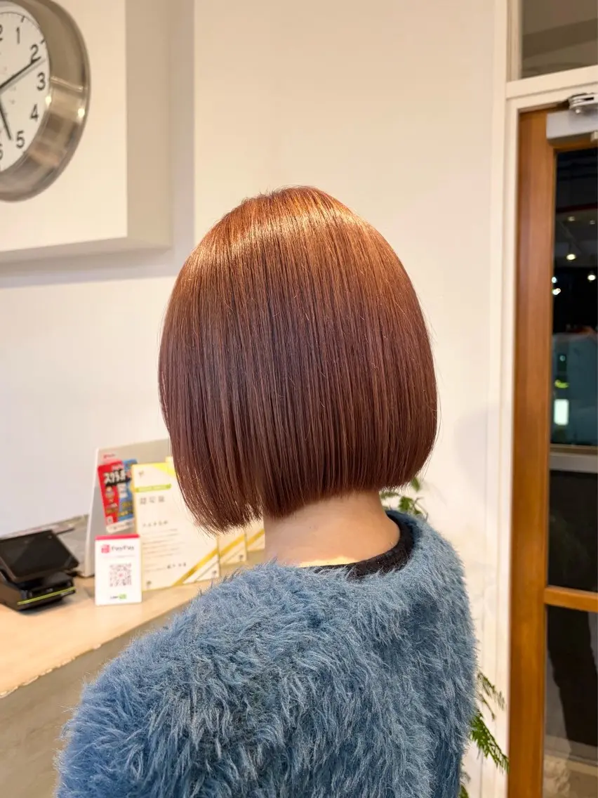 ショート カラー 切りっぱなしボブ ベージュカラー ピンクカラー ピンクベージュ ボブ 櫻井 美夕のヘアスタイル
