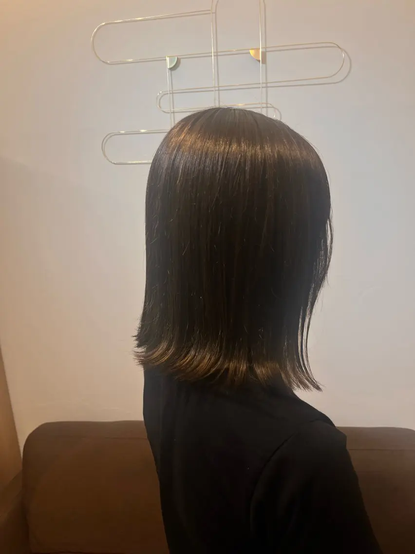 ミディアム ボブ 外ハネヘア カット 臺 佳連のヘアスタイル