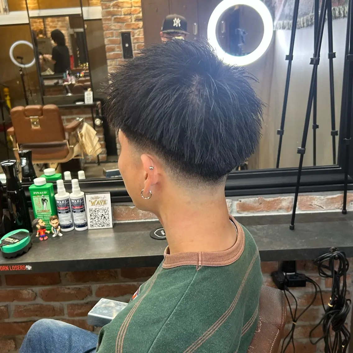 ショート メンズ フェードカット モヒカン カット 💈針金パーマ/ ソフトアフロ💈望愛のヘアスタイル