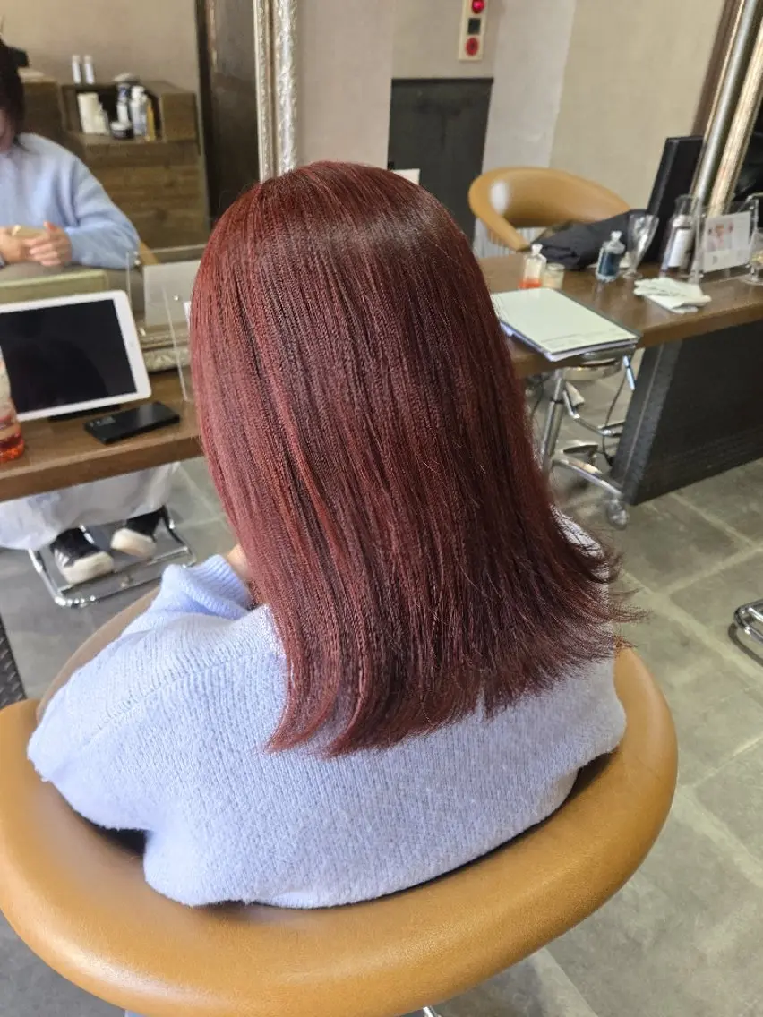 カラー ブリーチ ブリーチなしカラー レッドカラー enx 渡邊 愛結🎀のヘアスタイル