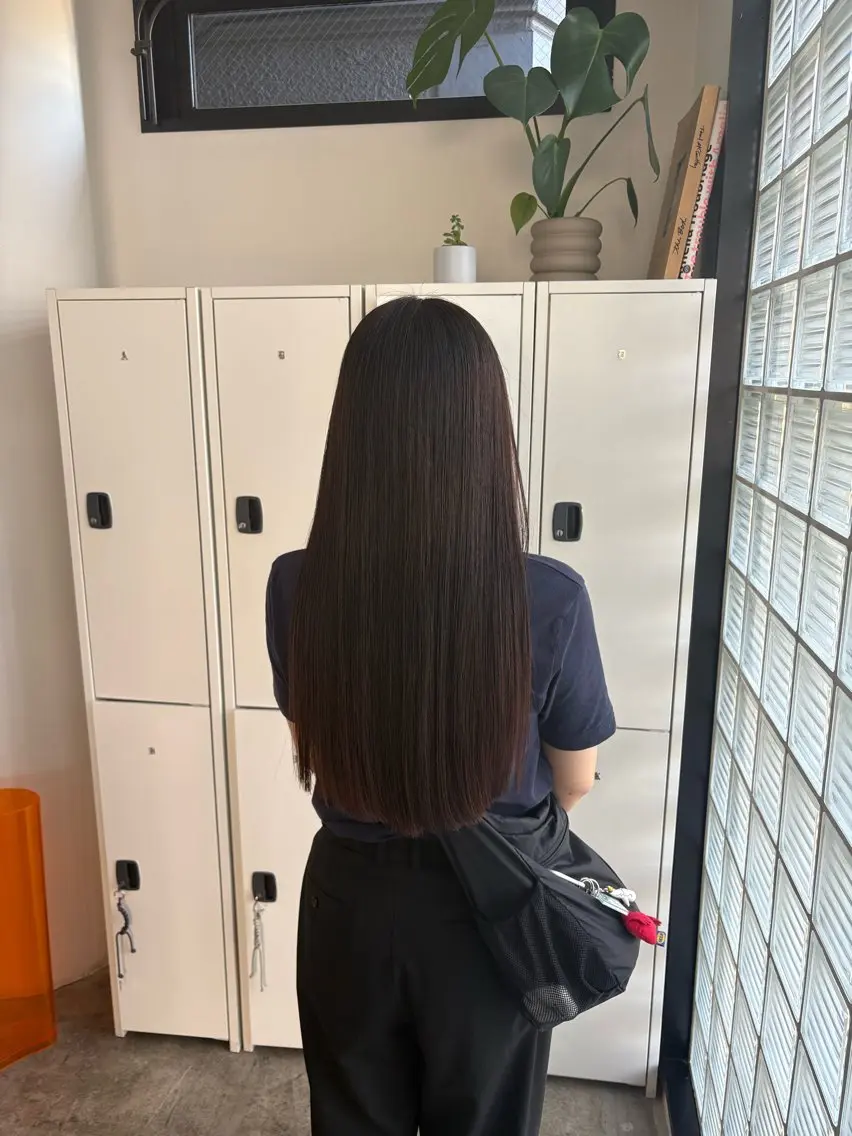 ロング 髪質改善 縮毛矯正 レイヤー/髪質改善/ 吉野　妃香のヘアスタイル