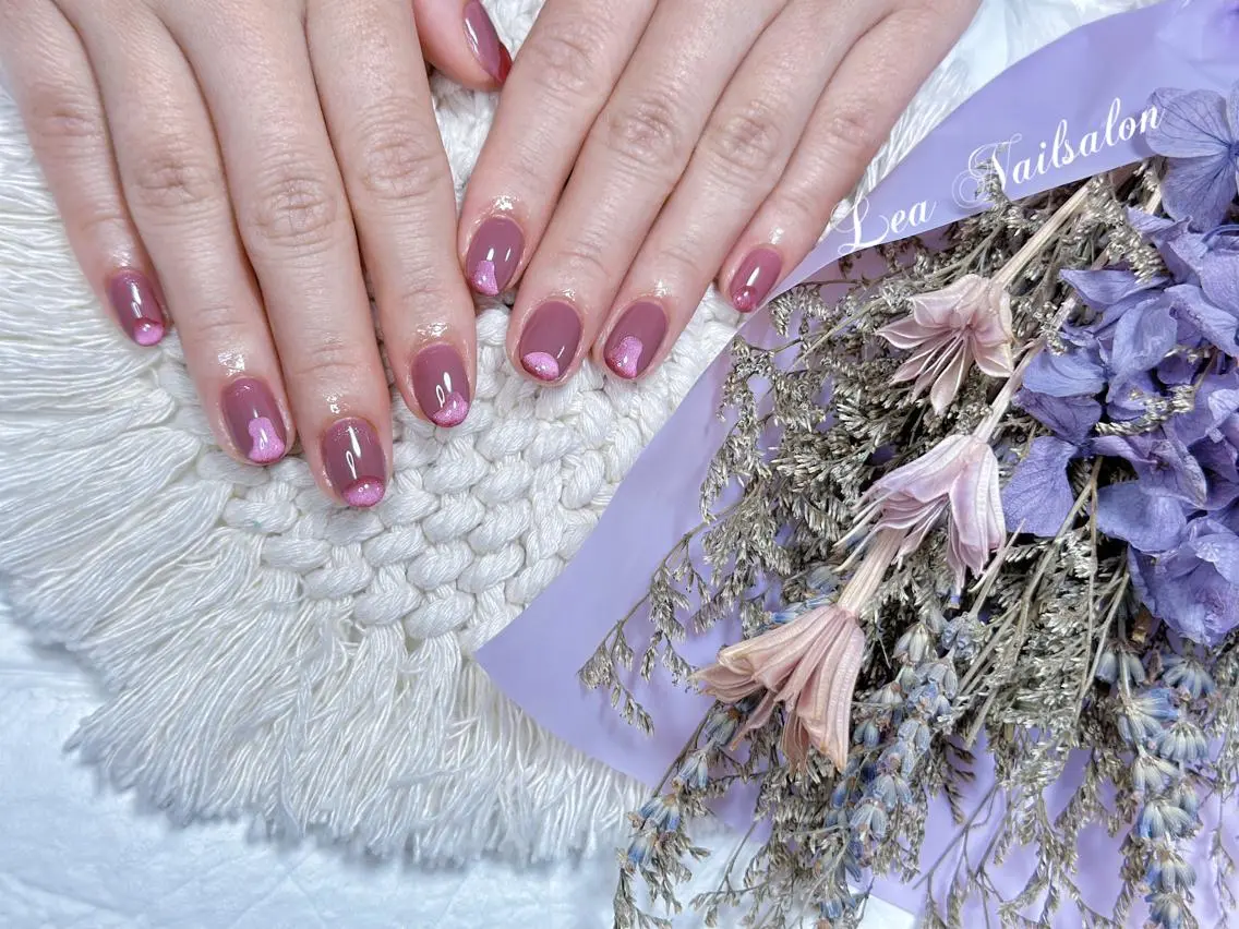 ショート カラー ネイル Le’a NailSalonのネイルデザイン