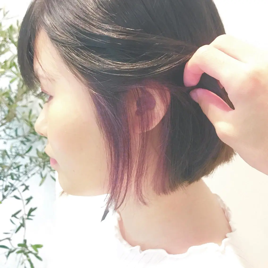 カラー インナーカラー ピンクカラー ピンクパープル カット ヘアカラー トリートメント ショートヘア💫 ハイトーン西田拓馬のヘアスタイル