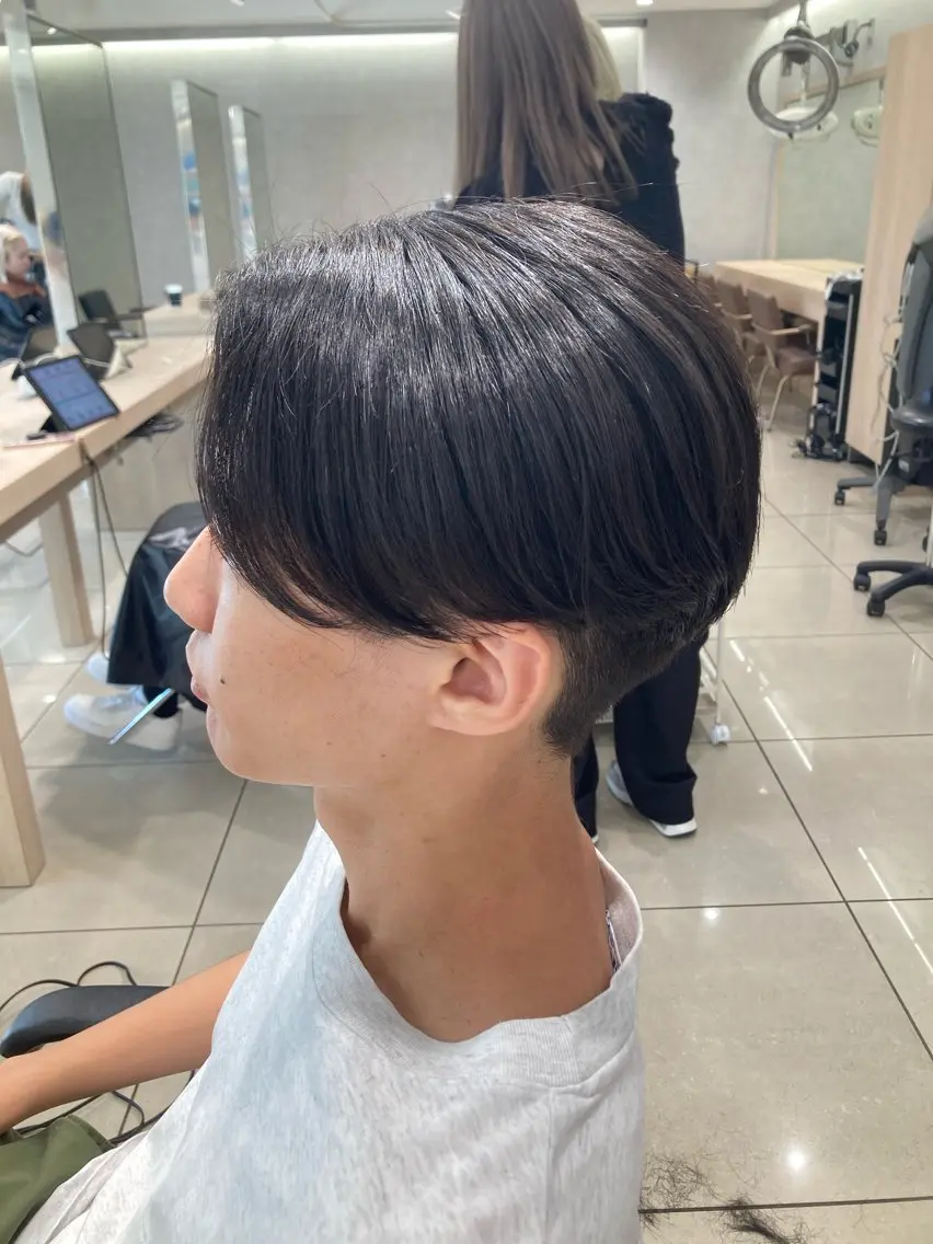 メンズ カット 縮毛矯正 トリートメント 💠メンズ縮毛矯正 /パーマ💠林慶太のヘアスタイル
