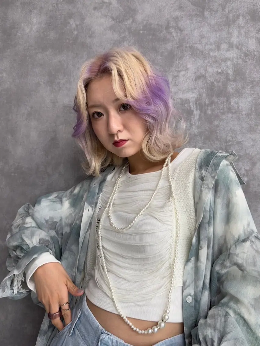 ミディアム 【韓国×ハイトーン】 🇰🇷SOGO🩶のヘアスタイル