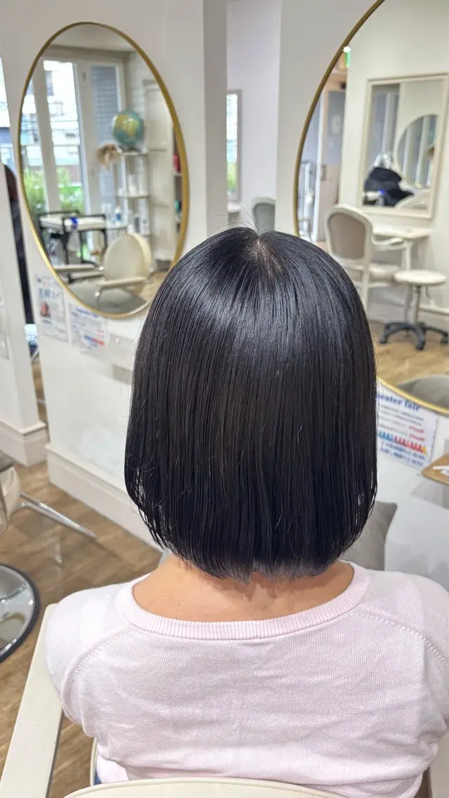 ミディアム ヘアカラー 濱田 真尋のヘアスタイル