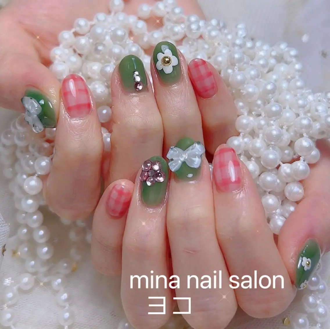 ネイル 美奈🎀 ミナ🎀のネイルデザイン