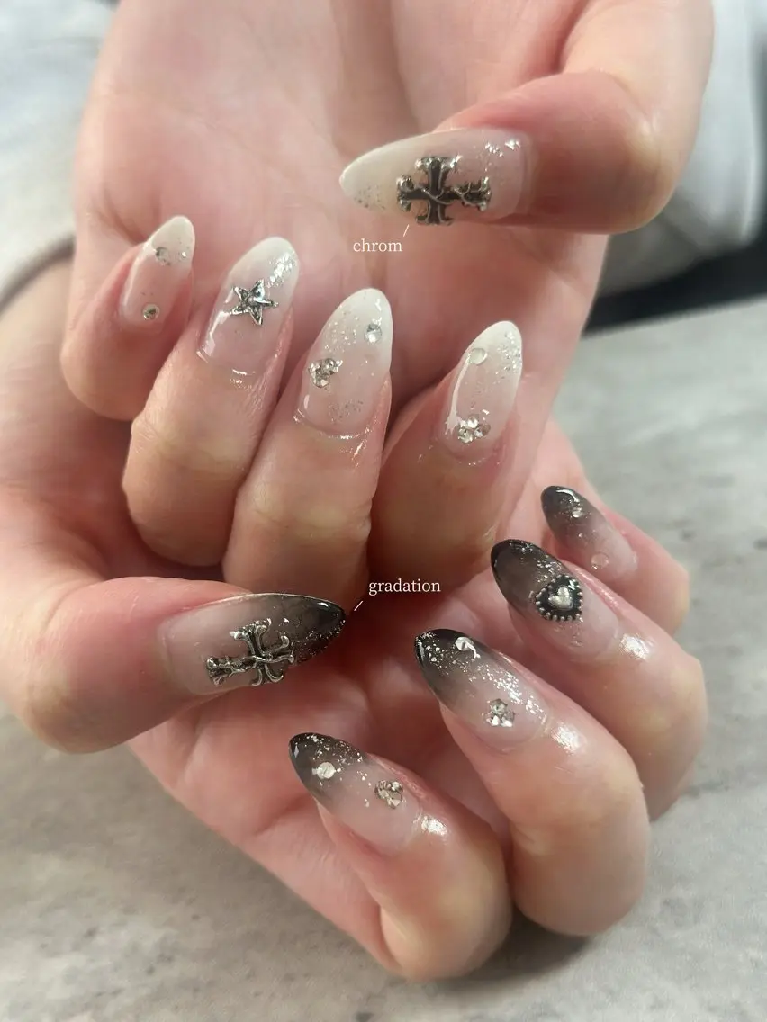 ネイル ハンドネイル One's Nail Roomのネイルデザイン