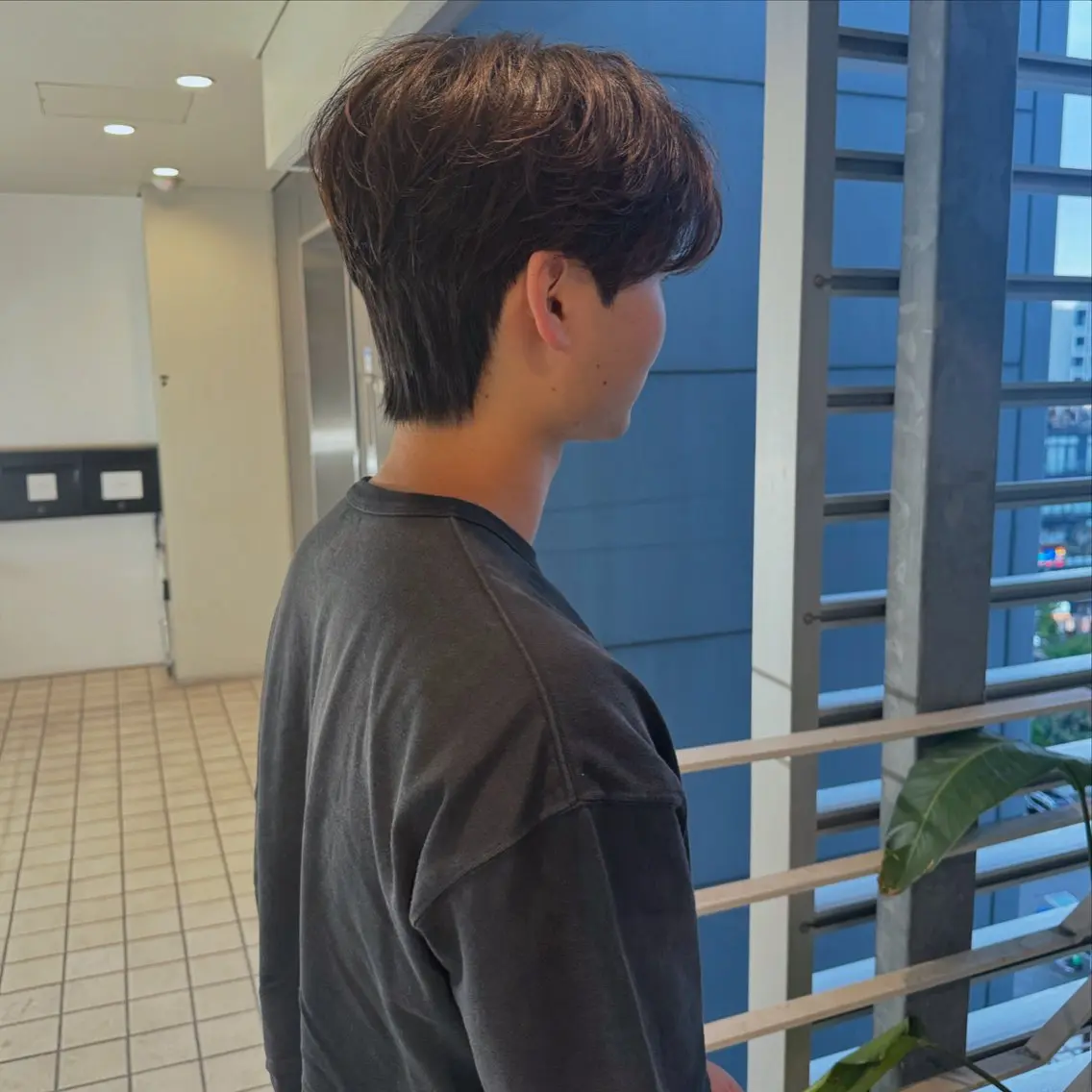 ショート メンズ ダウンパーマ メンズパーマ カット パーマ 🫧umu.🫧韓国 /レイヤー/ハッシュのヘアスタイル