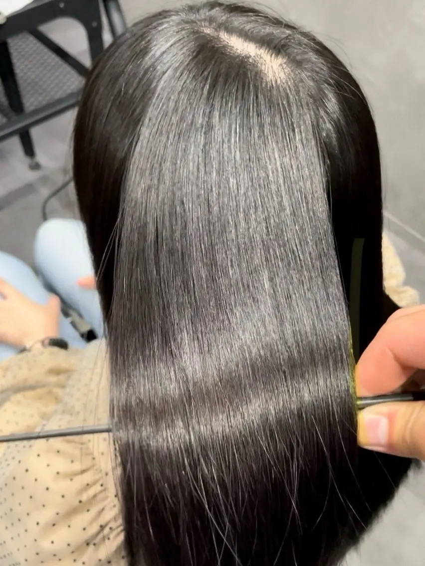 ロング おじま みつきのヘアスタイル
