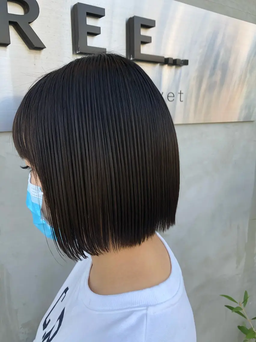 ミディアム カット 縮毛矯正 【髪質改善】 【酸性ストレート】のヘアスタイル