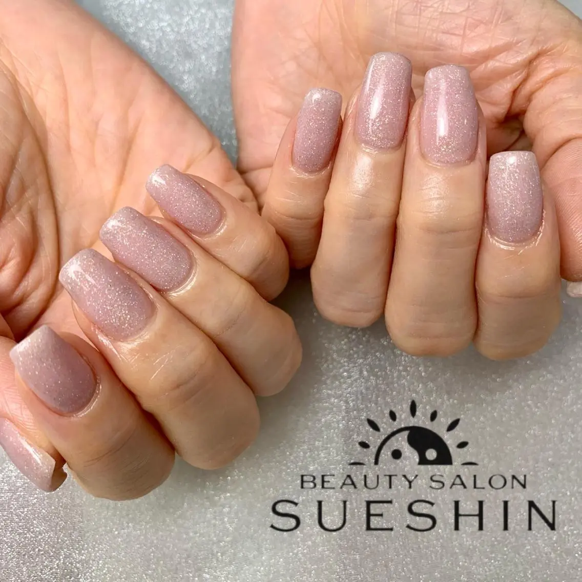 ミディアム ネイル S ueshinのネイルデザイン